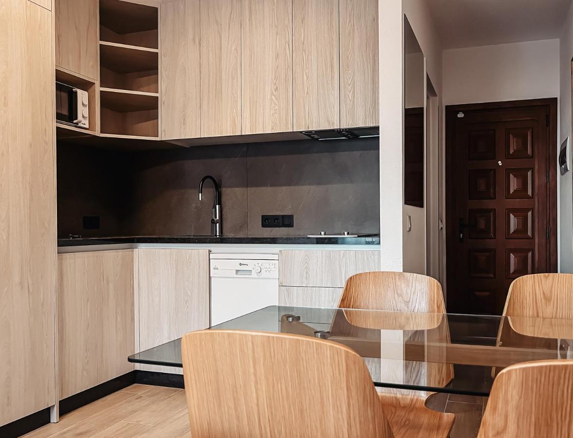 Sapphire Riviera Residence Адехе Екстер'єр фото